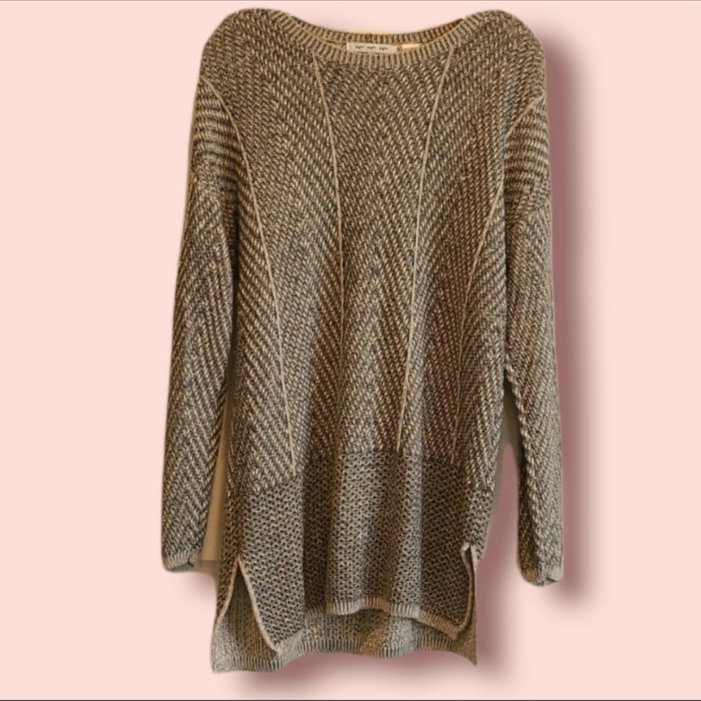 Eight Eight Eight High Low Sweater